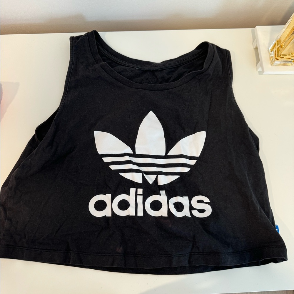 Adidas crop top shirt